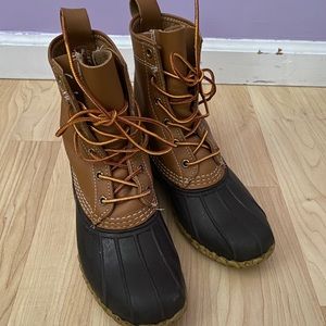 SOLD L.L. Bean thinsulate boots